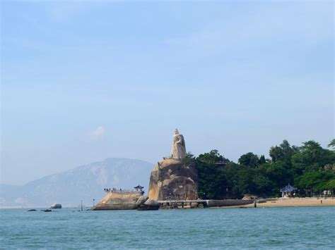 鼓浪嶼緯度是多少：關於這座島嶼的多維探討